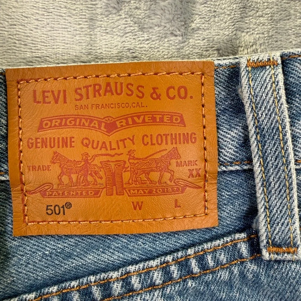 Levis Premium 501 Shorts Womens High Rise Non-Stretch Denim Cut Off Blue